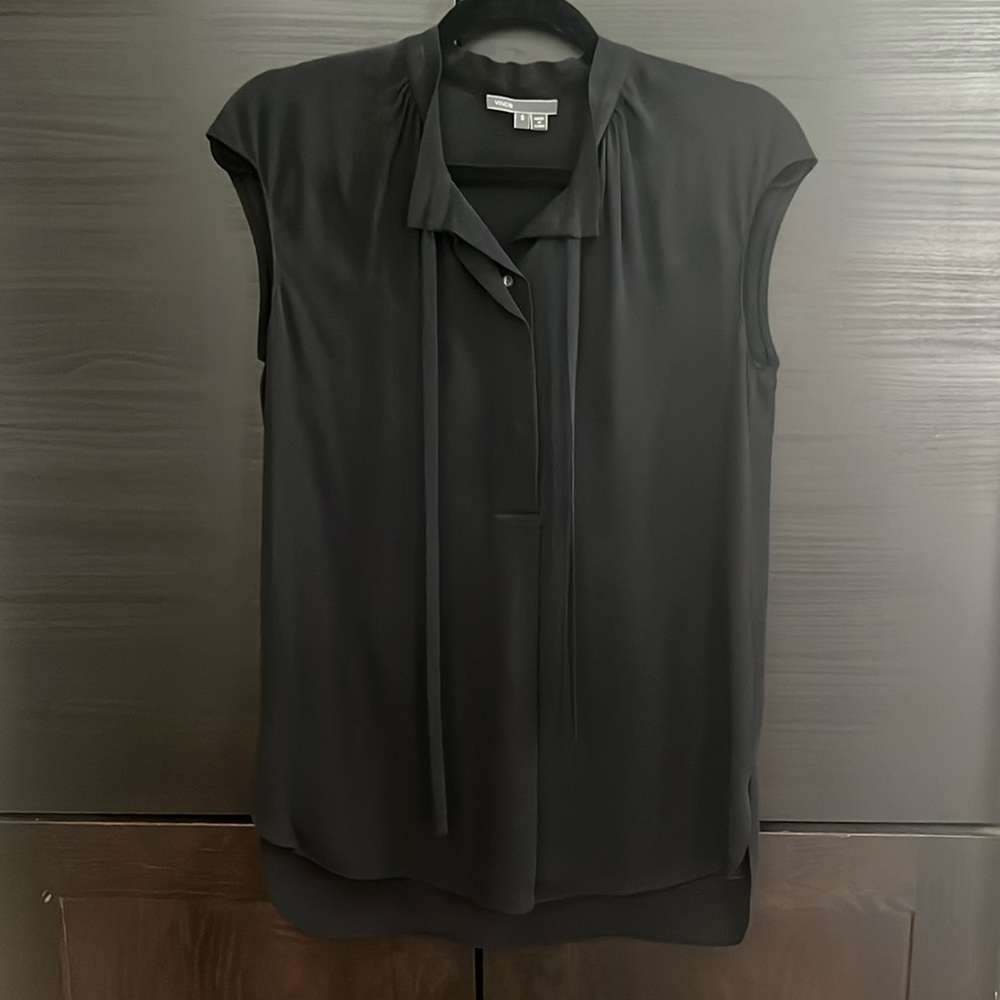 Like new Vince black blouse size S